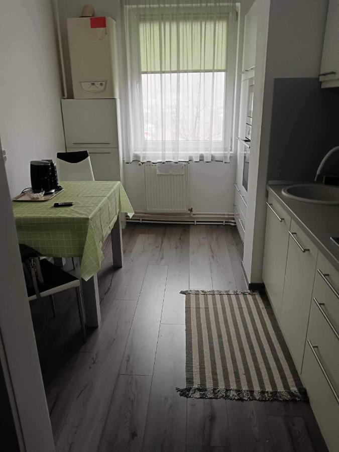 Enci Kiado Apartman Miercurea Ciuc Extérieur photo